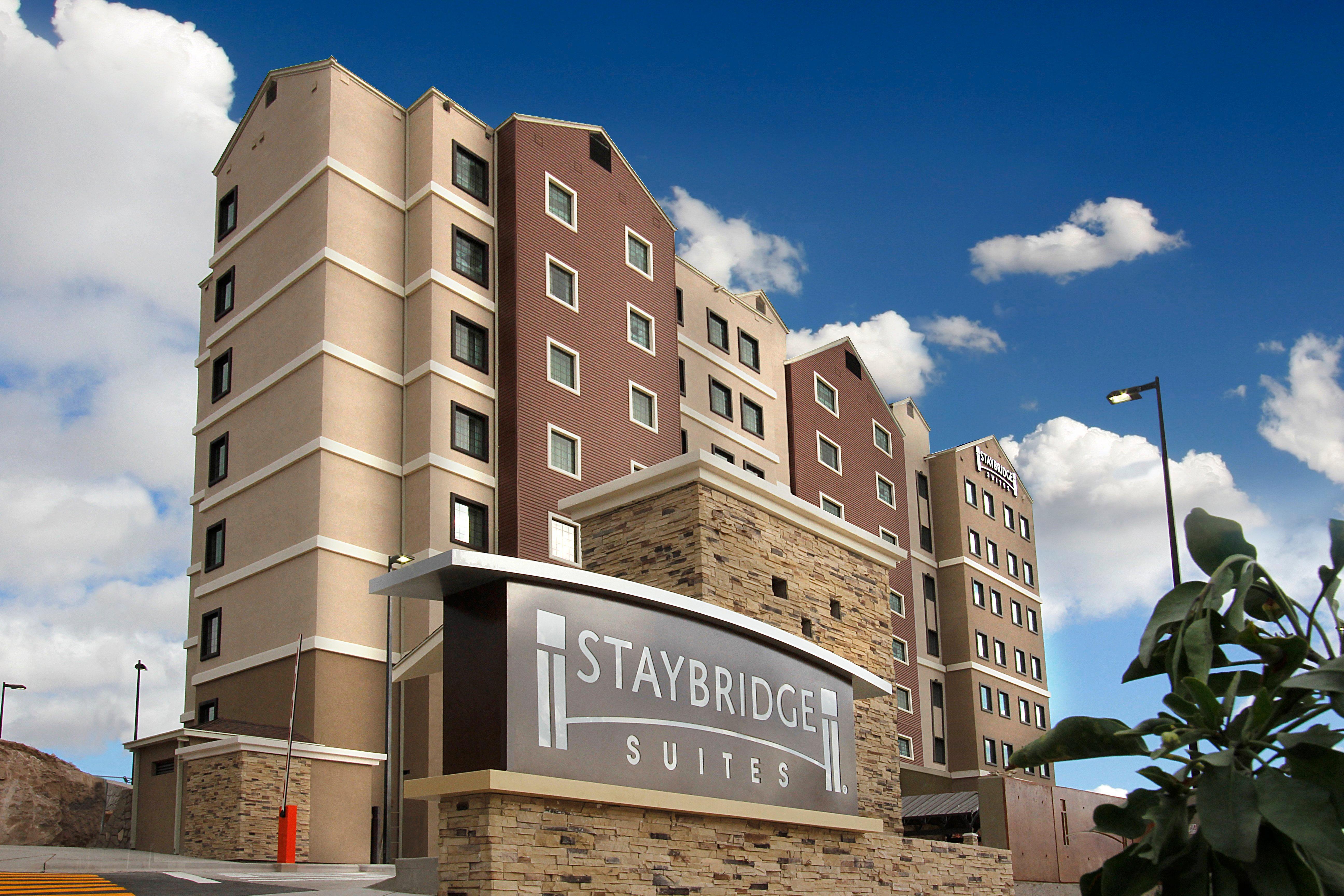 Staybridge Suites Chihuahua, An Ihg Hotel Екстер'єр фото